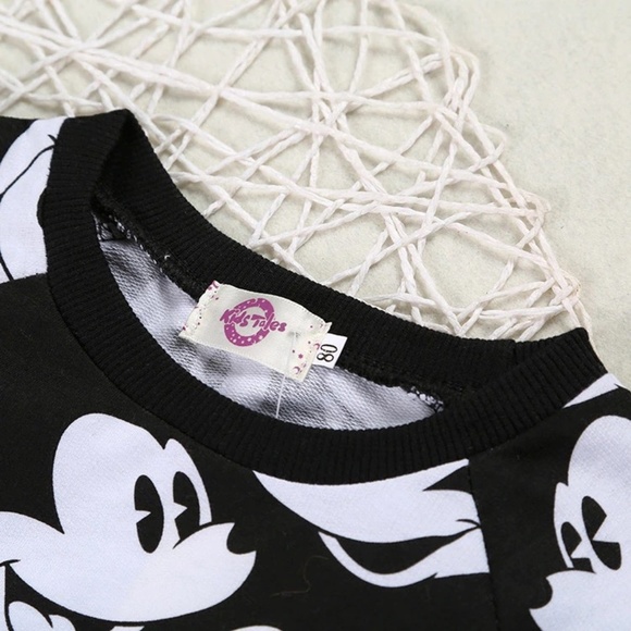 Mickey Mouse Sport Suit - Picture 4 of 6